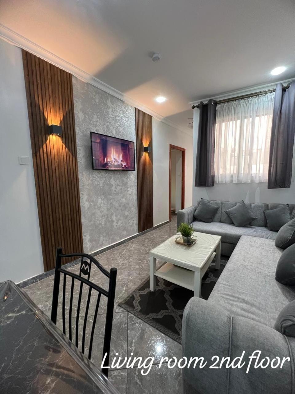 Apartment Ayoub -For Families Only- Nador Eksteriør billede